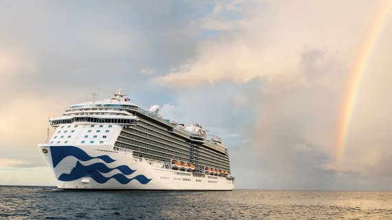 Ultimate Northern Coast to Coast Explorer with Crown Princess and Sydney Highlights