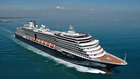 Fly, Stay, Cruise Southern Japan with Holland America