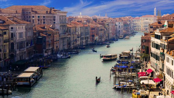 European Highlights with Venice Simplon-Orient Express & Azamara Onward