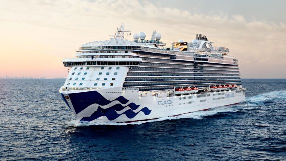 Fly, Stay, Cruise - Southeast Asia and Australia aboard Royal Princess
