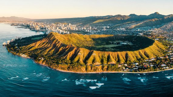 Fly, Stay, Cruise Los Angeles to Singapore with Hawaii and Japan Fly, Stay, Cruise Los Angeles to Singapore with Hawaii and Japan