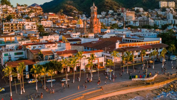 Fly, Stay, Cruise Panama Canal Ocean to Ocean with Coral Princess