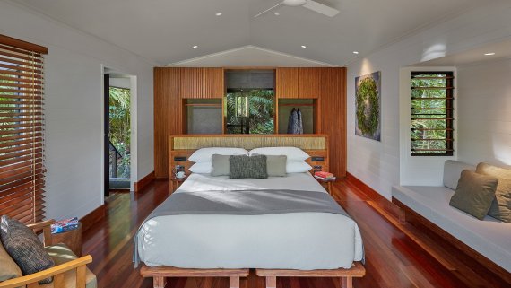 Rainforest secluded retreat