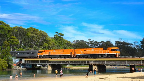 Great Southern Adelaide to Brisbane - Platinum Class
