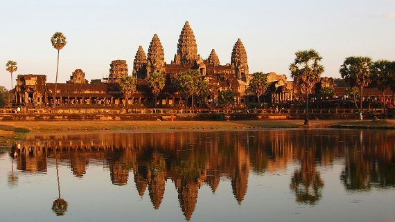 Classic Cambodia Group Tour