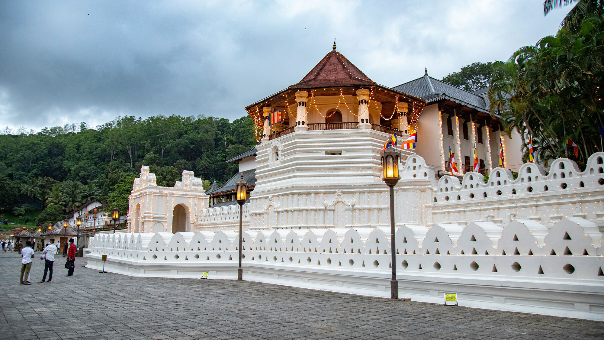 SGLANKA27B