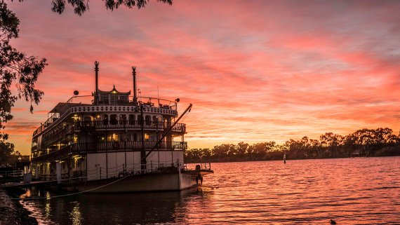 South Australia’s Vines to River Hosted Small Group Tour