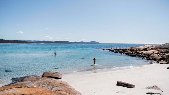 Tasmania Coastal Discovery Hosted Small Group Tour