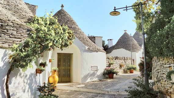 Treasures of Southern Italy & Sicily Small Group Tour